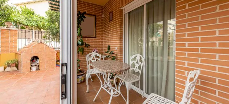Adding Porch Enclosures To Your Home in Plantation, FL