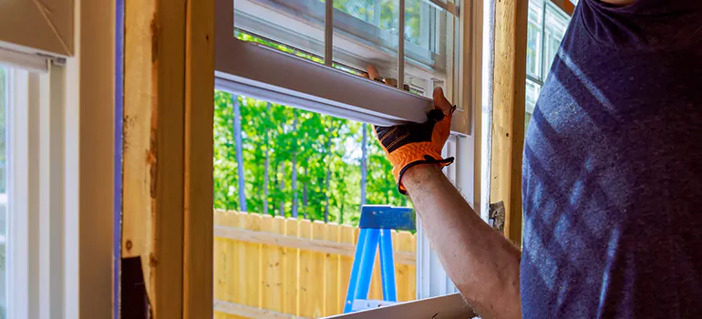 >Bay Window Curtain Rail Track in Plantation, FL