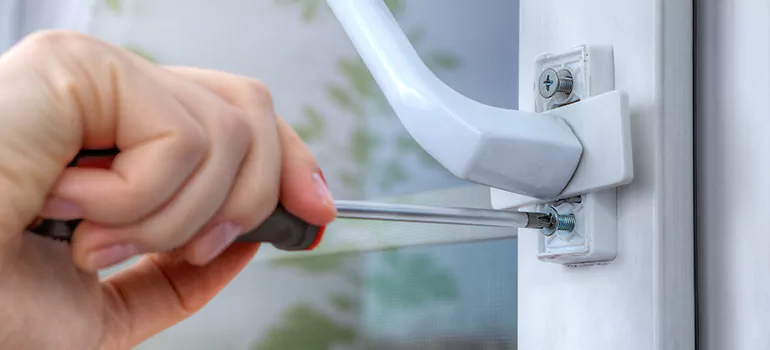 Window Crack Repair in Plantation, FL