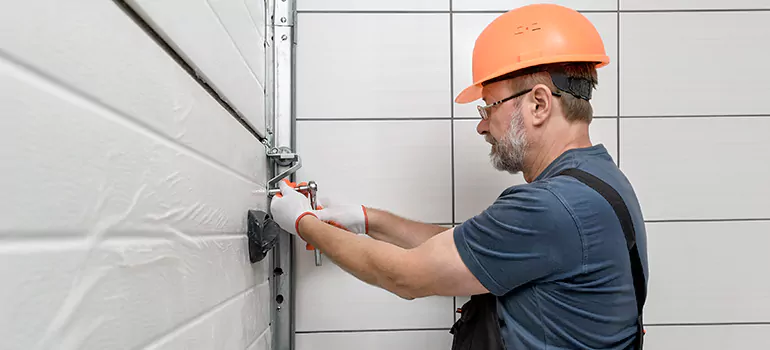 Garage Door Repair in Plantation