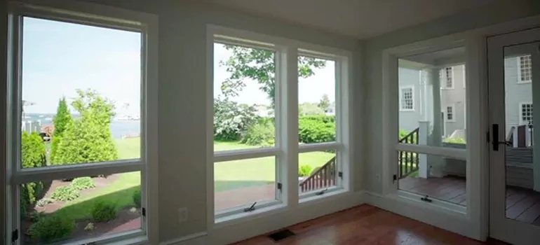 Double-hung Window Repair in Plantation, FL